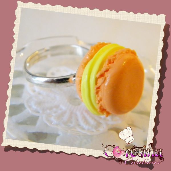 bijoux gourmands:Collection PASTEL Bague macaron "sorbet Abricot chantilly"