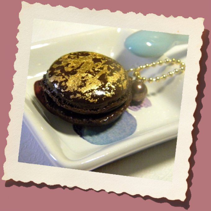 Macaron  chocolat gold