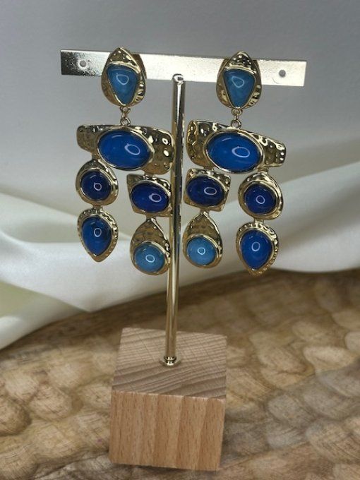 Boucles  daphné couleur au choix 