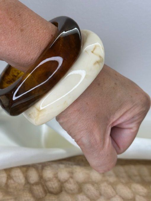 Bracelet resina marron effet ambre 