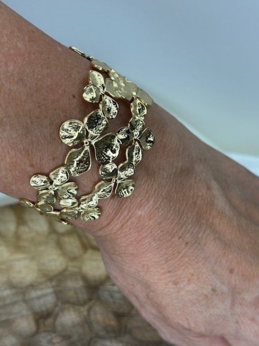 Bracelet manchette  fleurs 