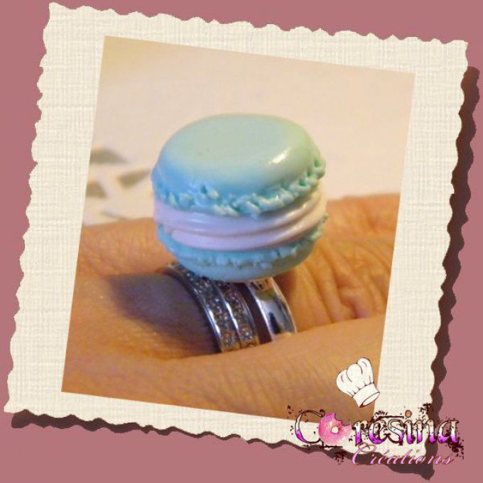 bijoux gourmands:Collection PASTEL Bague  macaron " bleu dragée chantilly"