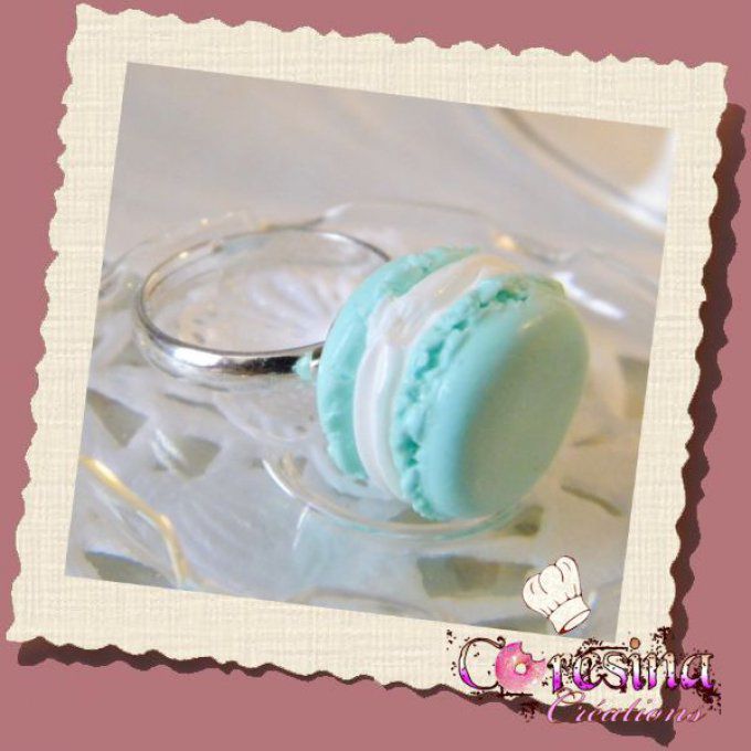 bijoux gourmands:Collection PASTEL Bague  macaron " bleu dragée chantilly"
