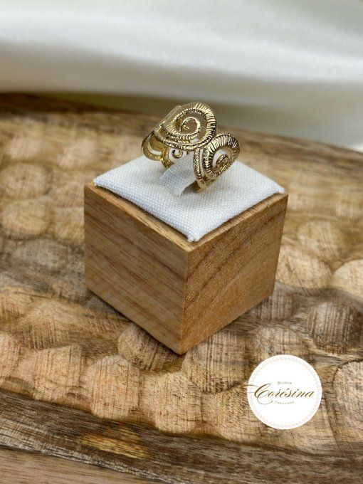 Bague effet coquillage 