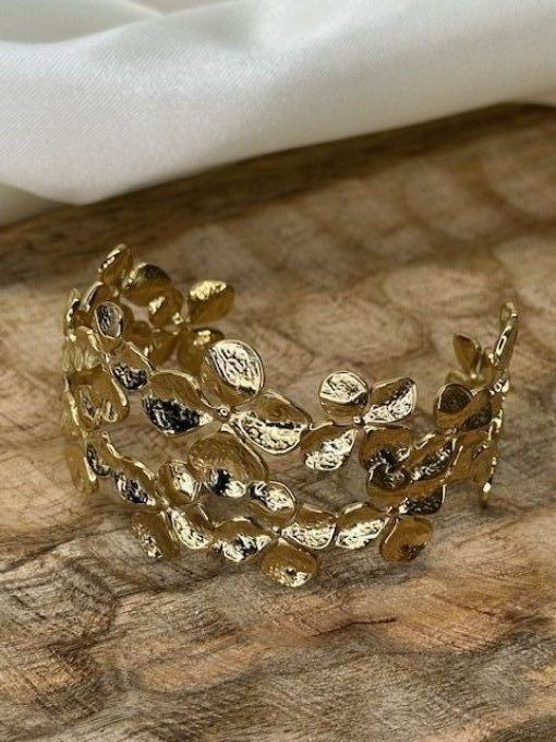 Bracelet manchette  fleurs 